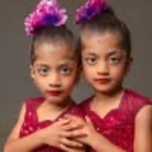 Meet your Posher, Lucky